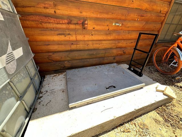 1108 E 21st St, Colorado City, TX 79512