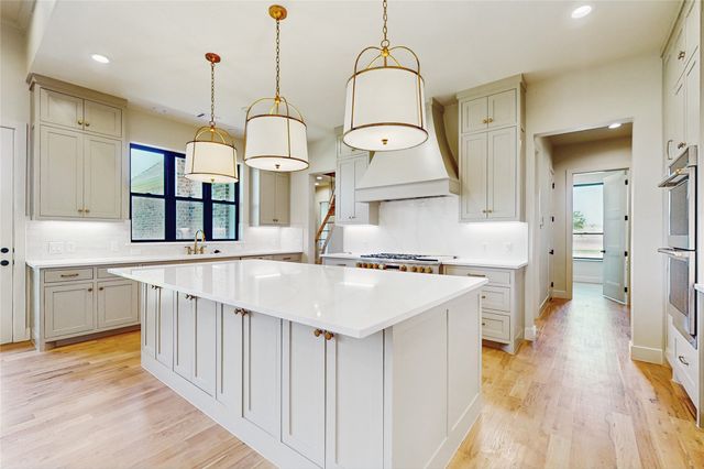 2031 Meadowlark Court, Aledo, TX 76008