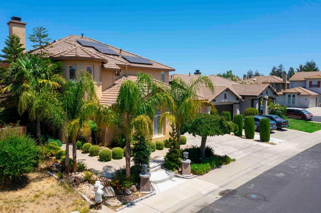 5901 Isaac Way, Elk Grove, CA 95757