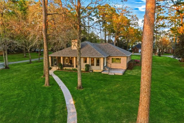 1125 River Road, Montgomery, TX 77356