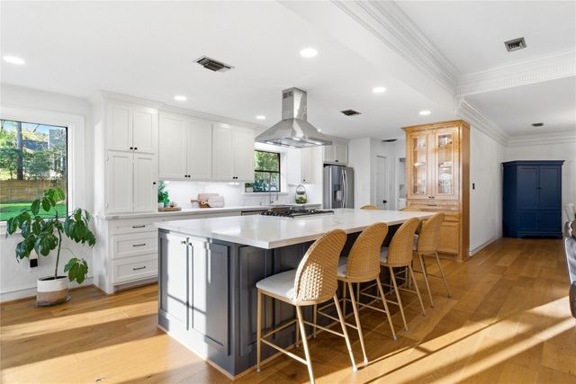 1125 River Road, Montgomery, TX 77356