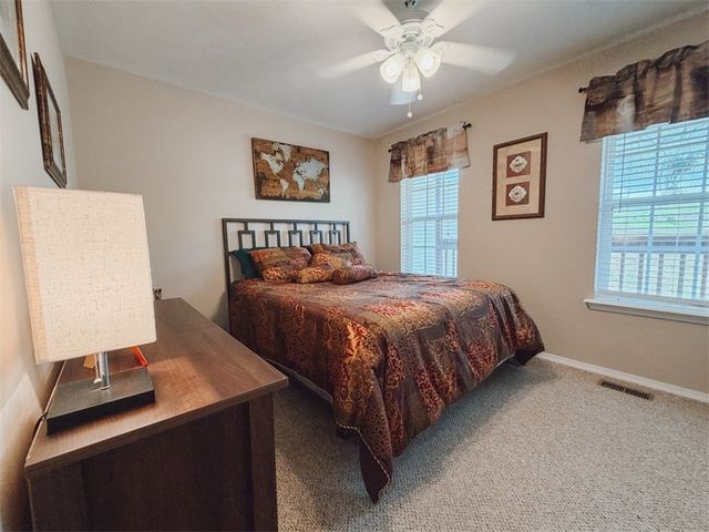 1015 S Walnut, Harrison, AR 72601