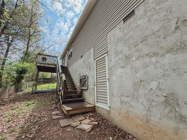 1015 S Walnut, Harrison, AR 72601