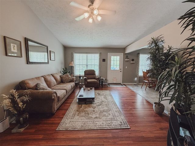 1015 S Walnut, Harrison, AR 72601