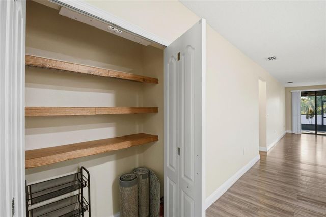 2572 VINEYARD CIRCLE, Sanford, FL 32771