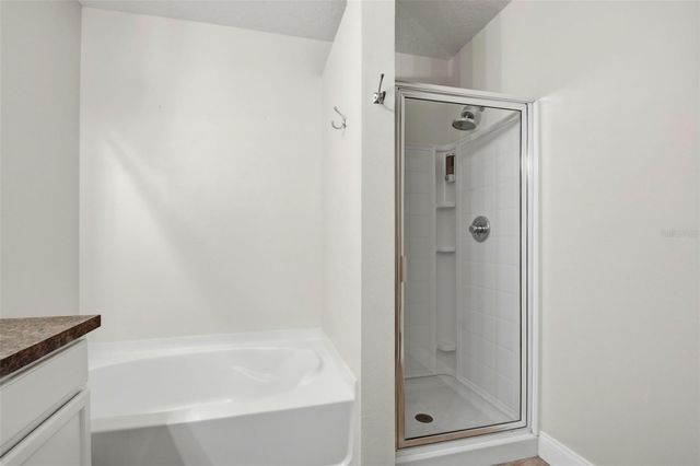 2572 VINEYARD CIRCLE, Sanford, FL 32771