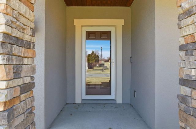 2572 VINEYARD CIRCLE, Sanford, FL 32771