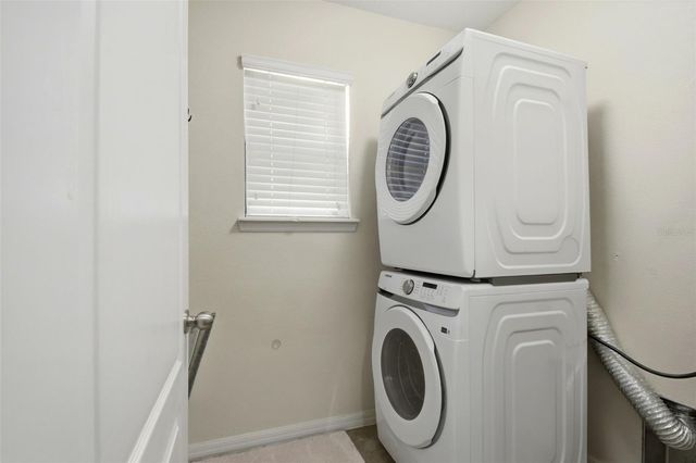 2572 VINEYARD CIRCLE, Sanford, FL 32771