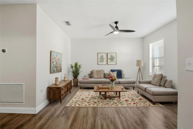 2572 VINEYARD CIRCLE, Sanford, FL 32771