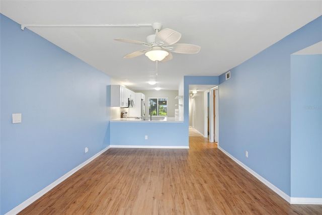 11201 122ND AVENUE N 143, Largo, FL 33778