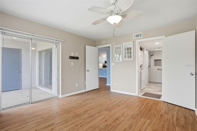 11201 122ND AVENUE N 143, Largo, FL 33778