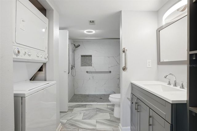 11201 122ND AVENUE N 143, Largo, FL 33778