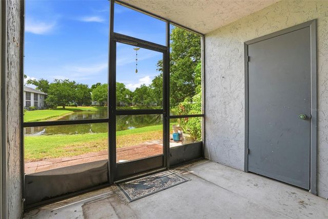 11201 122ND AVENUE N 143, Largo, FL 33778