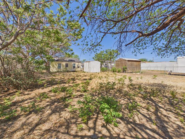 1412 N Marrs Street, Amarillo, TX 79107