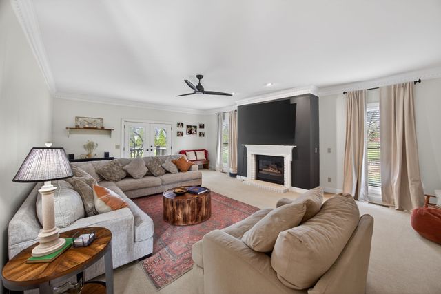 1166 Sheraton Dr, Cookeville, TN 38501