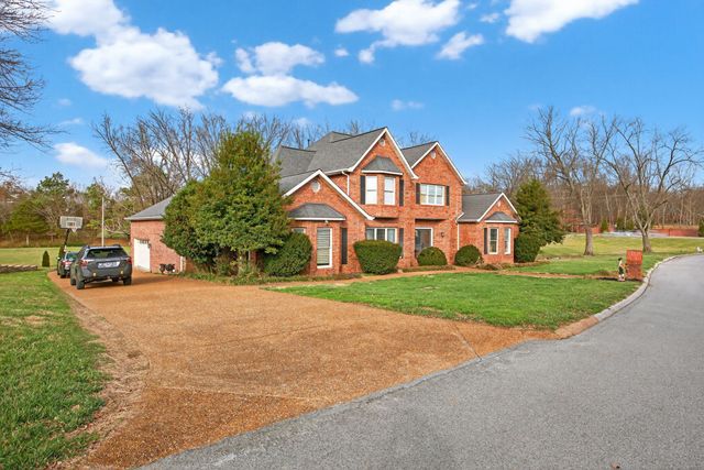 1166 Sheraton Dr, Cookeville, TN 38501