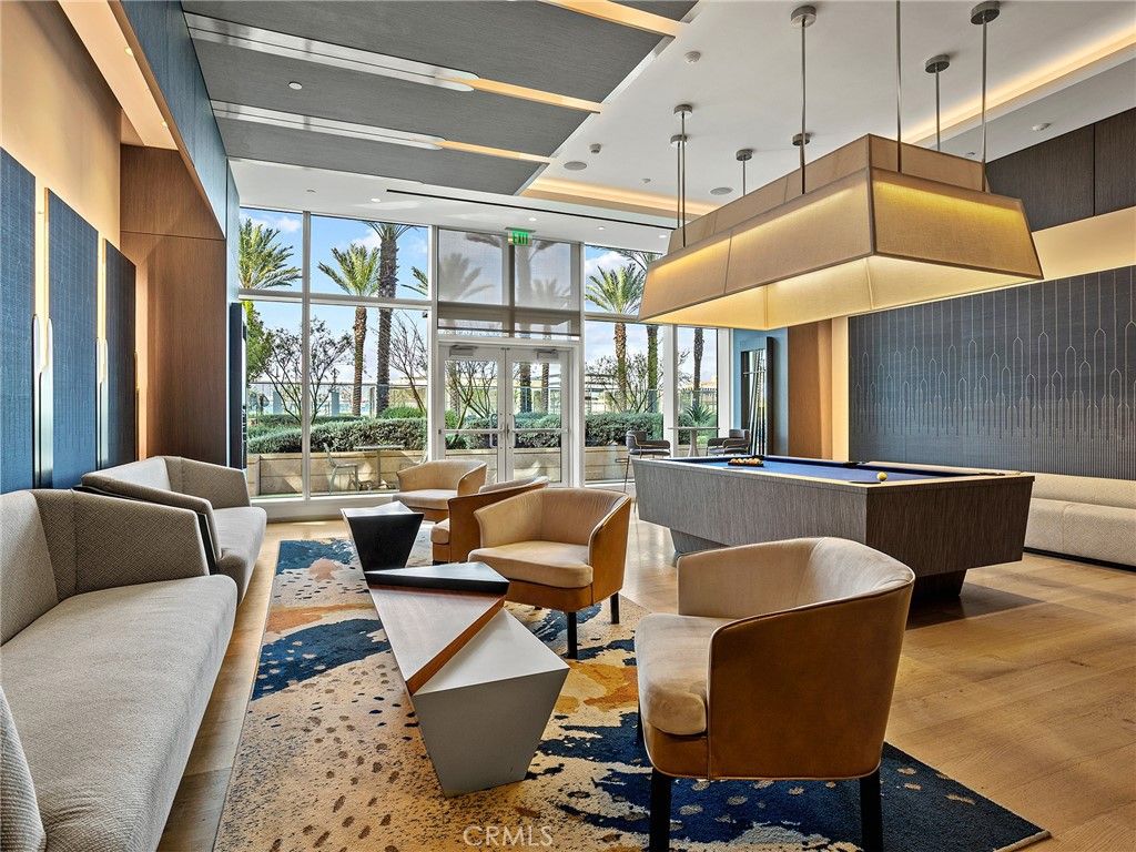 Image 38 of property listing at 877 Francisco Street 4106, Los Angeles, CA 90017