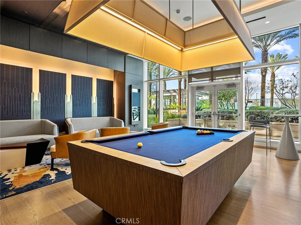 Image 39 of property listing at 877 Francisco Street 4106, Los Angeles, CA 90017