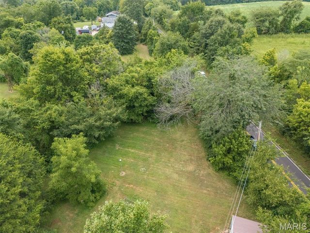 8985 Old Lemay Ferry Road, Hillsboro, MO 63050