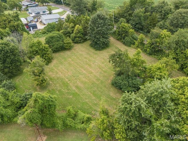 8985 Old Lemay Ferry Road, Hillsboro, MO 63050