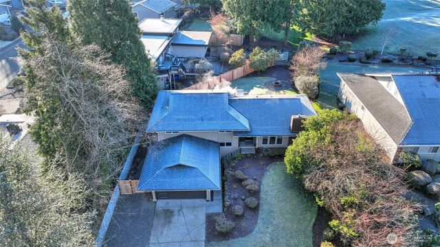 14837 SE Fairwood Boulevard, Renton, WA 98058