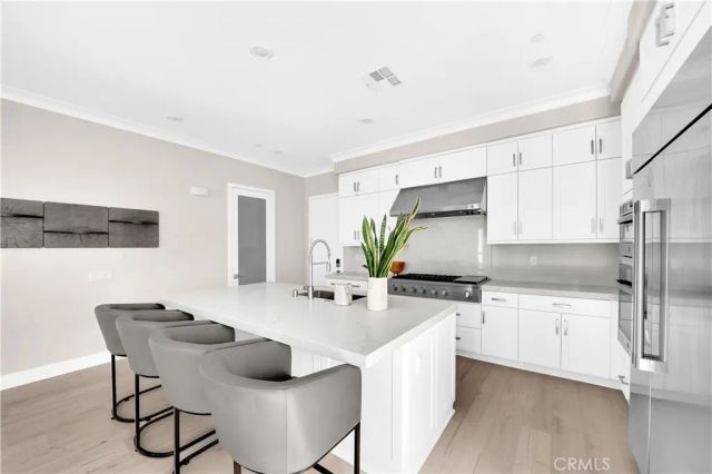 249 Chorus, Irvine, CA 92618