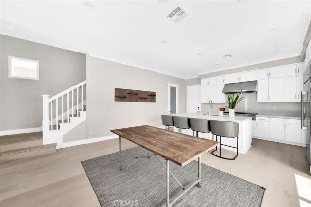 249 Chorus, Irvine, CA 92618