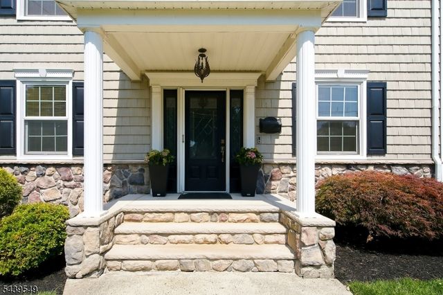 7 Cranford Avenue, Cranford Twp., NJ 07016