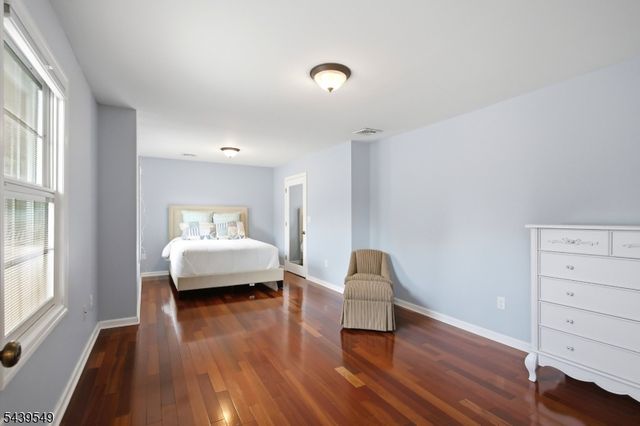 7 Cranford Avenue, Cranford Twp., NJ 07016