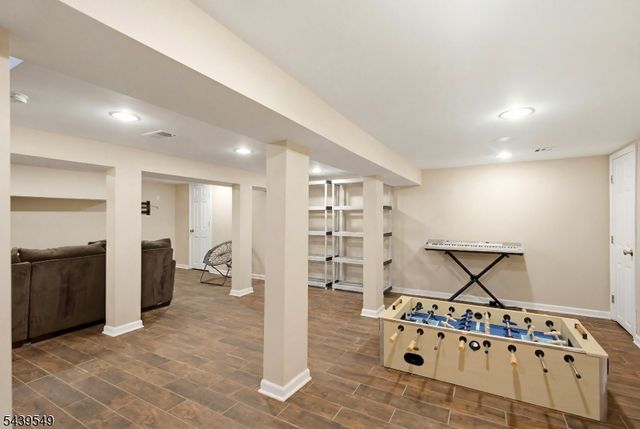 7 Cranford Avenue, Cranford Twp., NJ 07016