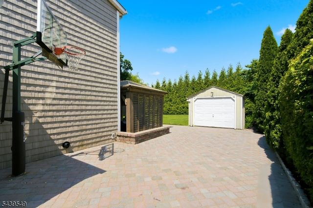 7 Cranford Avenue, Cranford Twp., NJ 07016