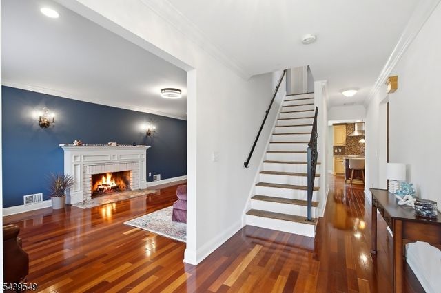 7 Cranford Avenue, Cranford Twp., NJ 07016