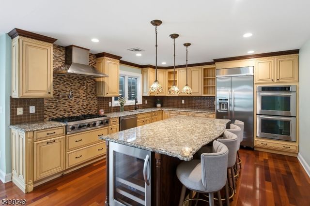 7 Cranford Avenue, Cranford Twp., NJ 07016