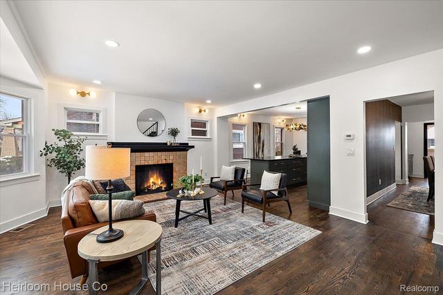 3240 Lawrence Street, Detroit, MI 48206