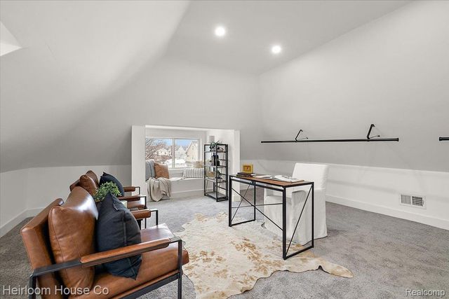 3240 Lawrence Street, Detroit, MI 48206