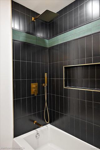 3240 Lawrence Street, Detroit, MI 48206