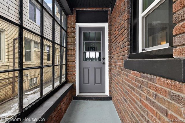 3240 Lawrence Street, Detroit, MI 48206