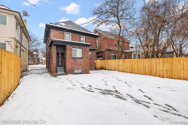 3240 Lawrence Street, Detroit, MI 48206