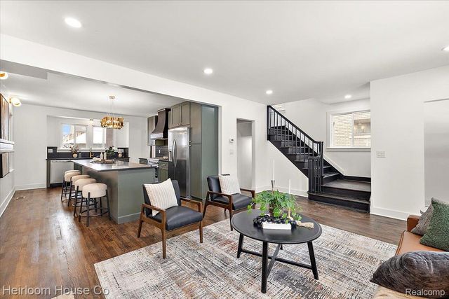 3240 Lawrence Street, Detroit, MI 48206