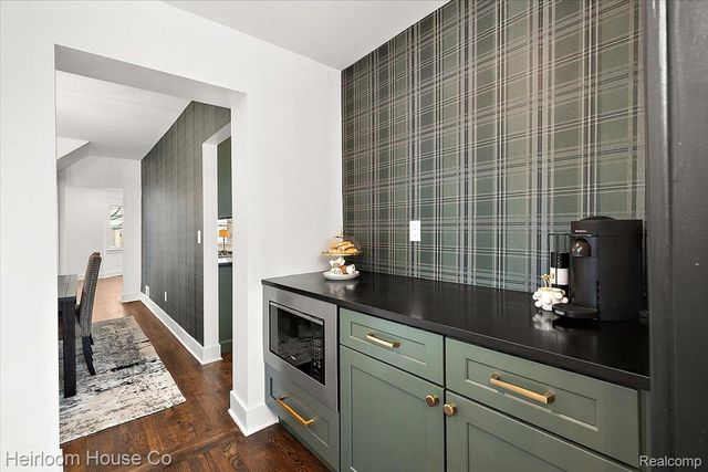 3240 Lawrence Street, Detroit, MI 48206