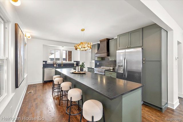 3240 Lawrence Street, Detroit, MI 48206