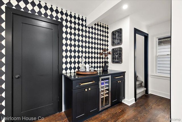 3240 Lawrence Street, Detroit, MI 48206