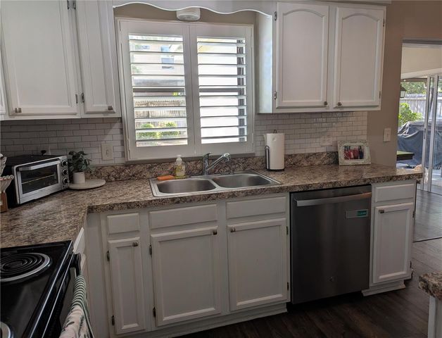 2914 TRUDY LANE, Tampa, FL 33611