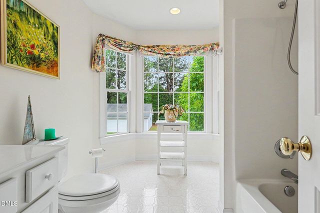 100 Linnett Court, Youngsville, NC 27596