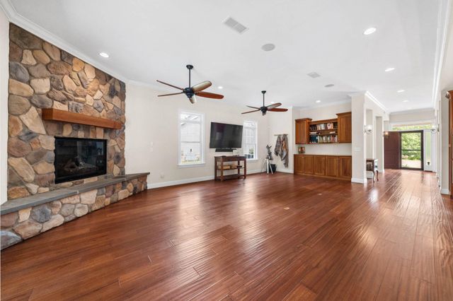 72 WILDSWOOD RD, Dover, DE 19901