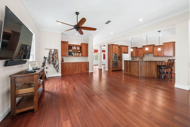 72 WILDSWOOD RD, Dover, DE 19901