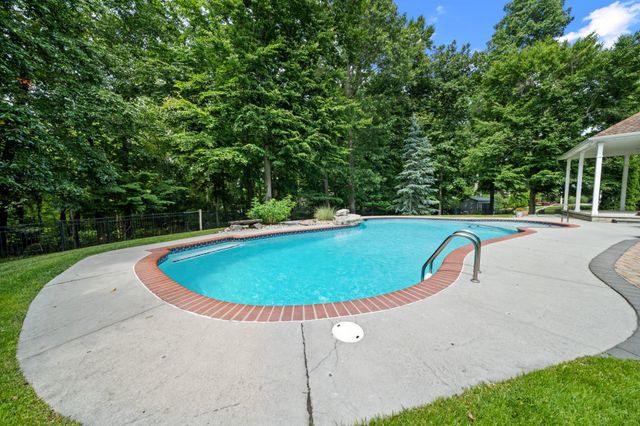72 WILDSWOOD RD, Dover, DE 19901