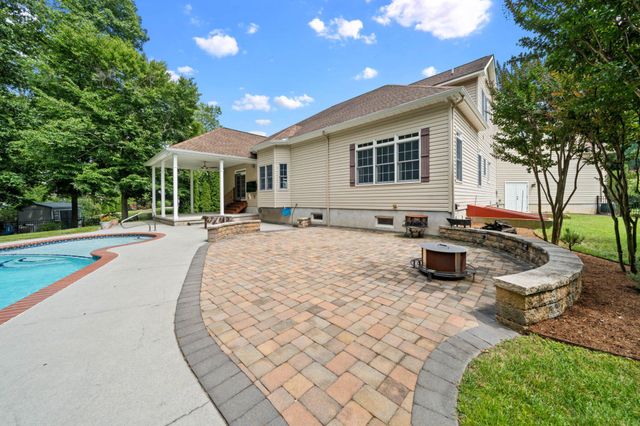 72 WILDSWOOD RD, Dover, DE 19901