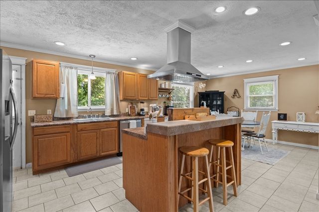353 Powers Blvd, Waverly, TN 37185
