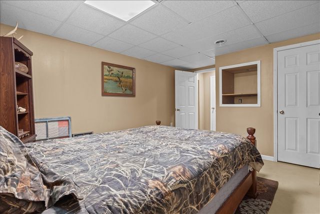 353 Powers Blvd, Waverly, TN 37185